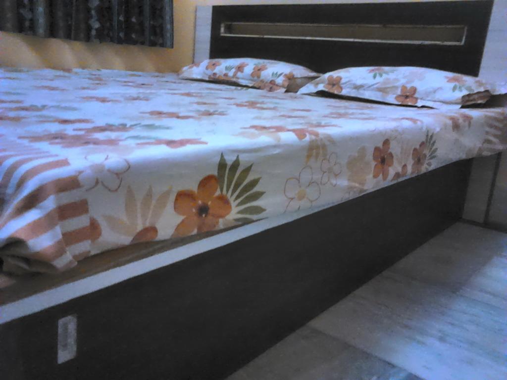 Leela Guest House Varanasi Ruang foto